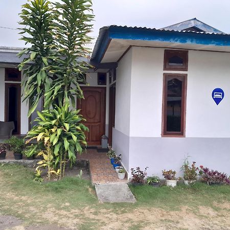 Arnolds Familly Homestay Bajawa Dış mekan fotoğraf